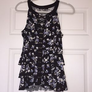 Adorable WHBM women's sleeveless top NWOT